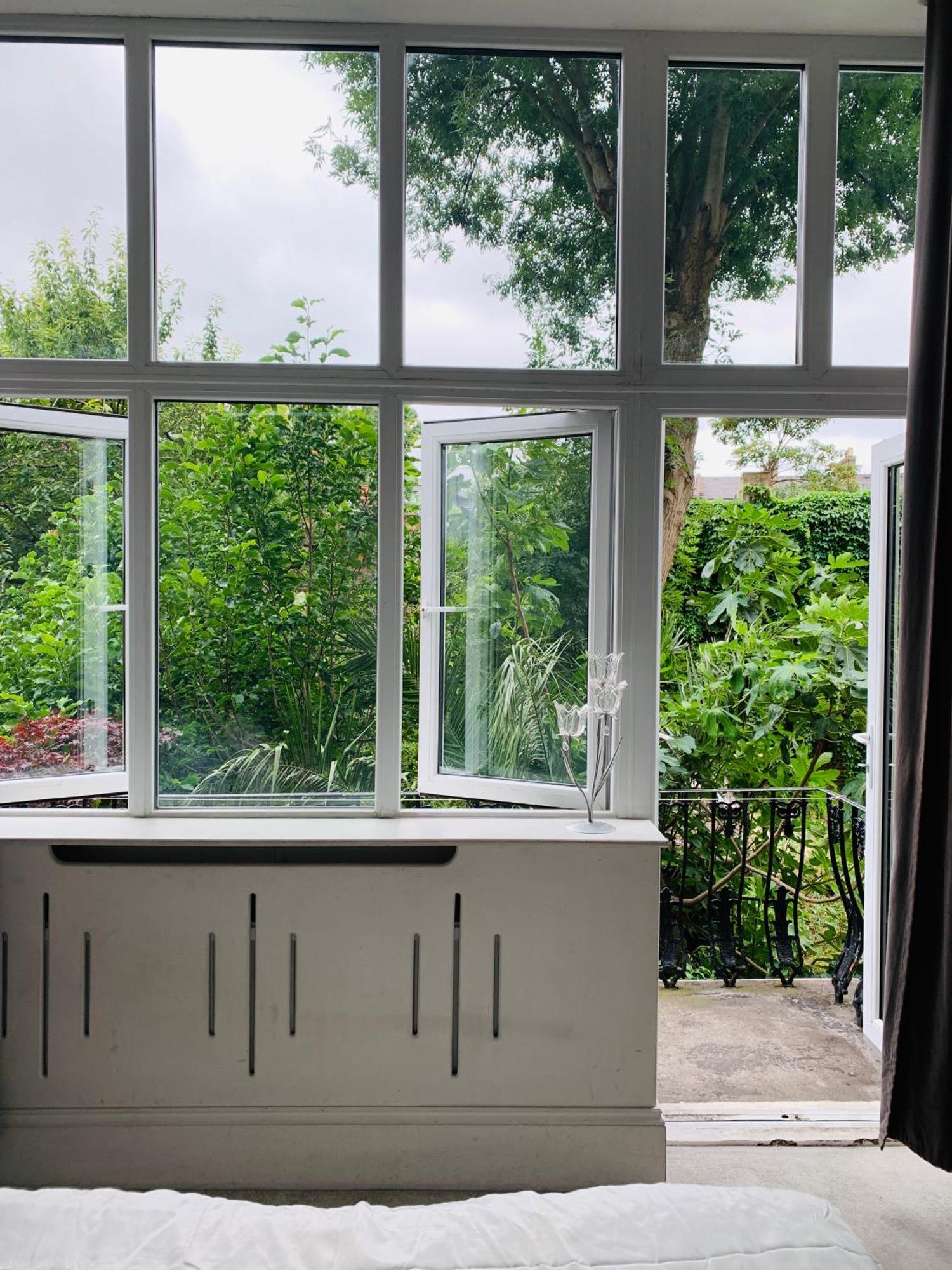 Stunning Holland Park- Sleeps 6 * Londra